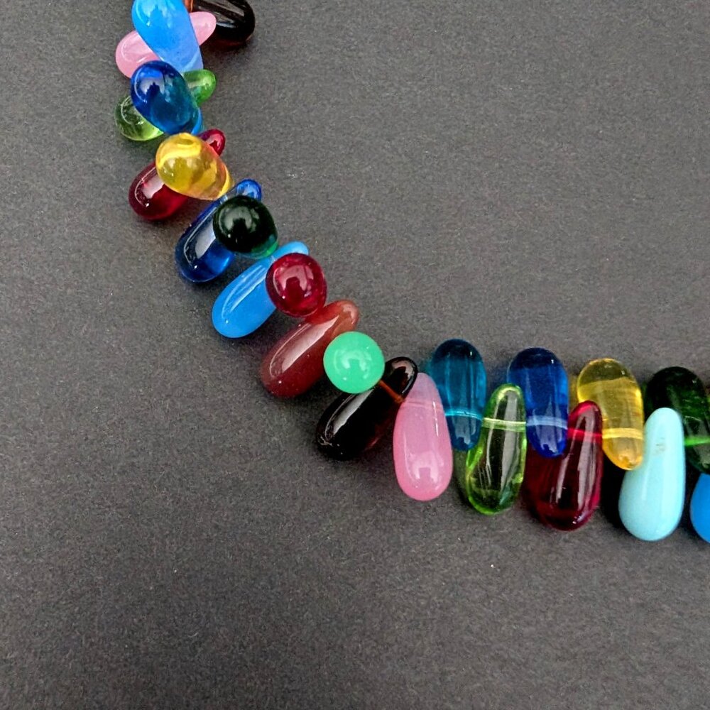 Arty multi color glass collar necklace - Picture 9 of 13